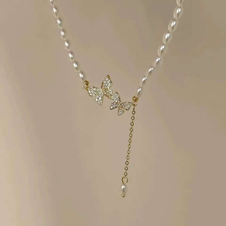 Butterfly Interrupted Pearl Choker
