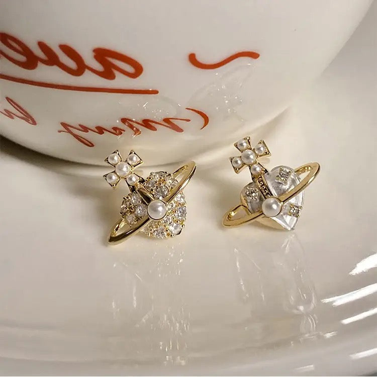Rendezvous Earrings