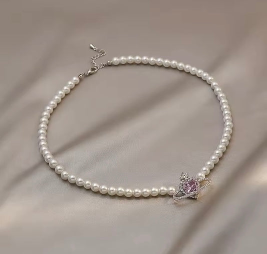 Wisteria stone on Pearls - Necklace