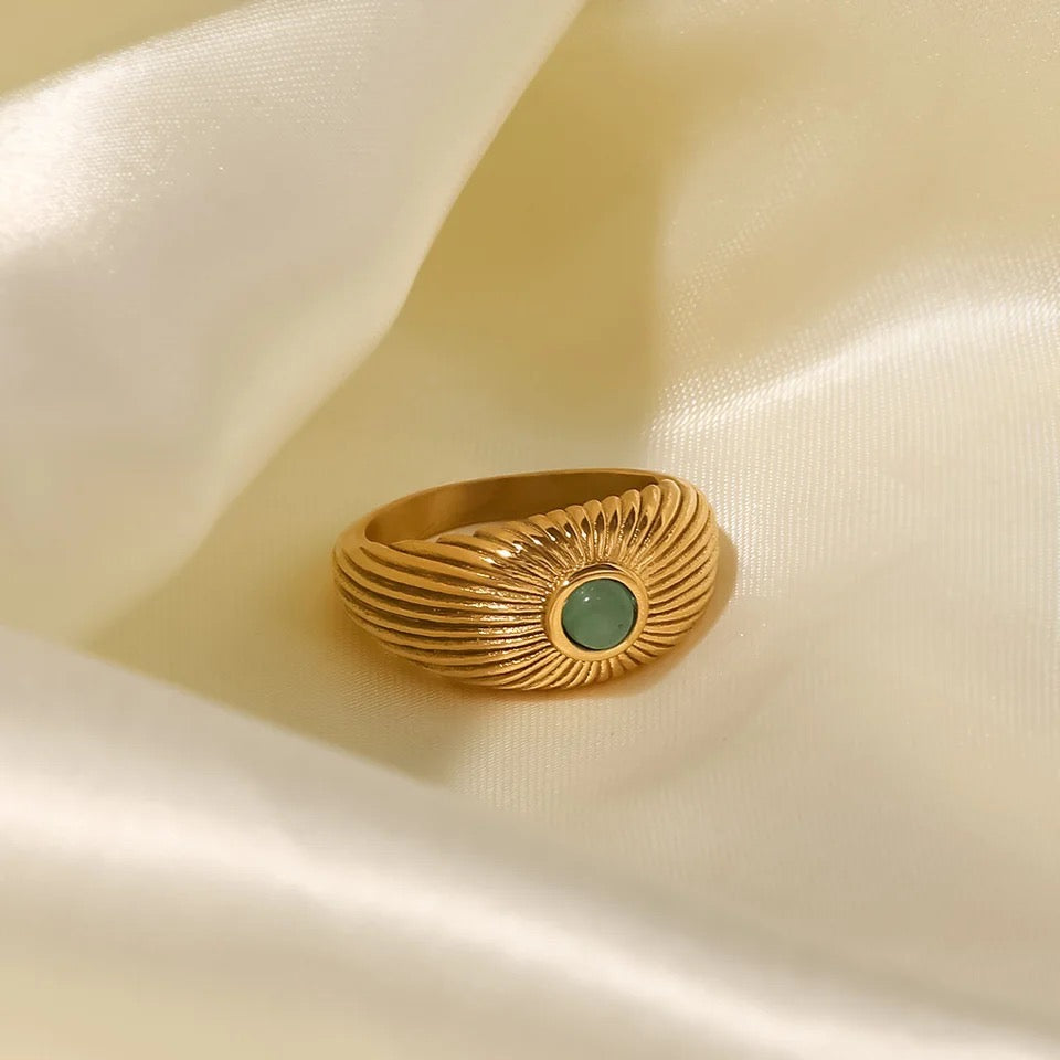 Debut Ring
