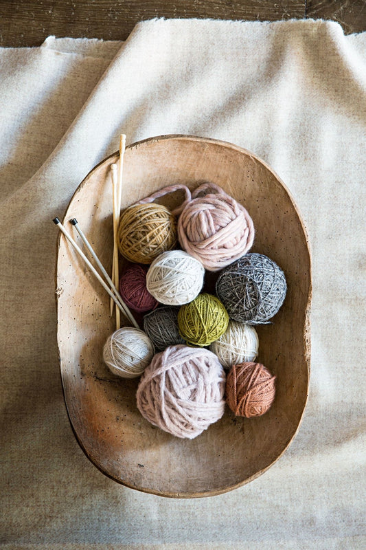 What is the difference between knitting and crocheting, anyway?