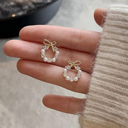 Bows On the Rocks