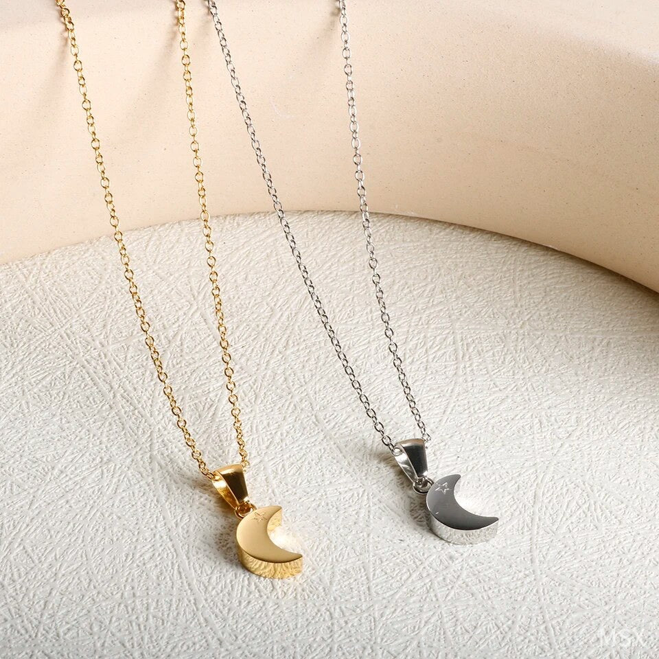 2-set Moon and Saturn necklace