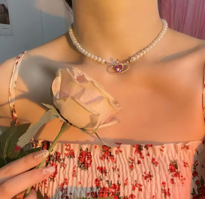 Wisteria stone on Pearls - Necklace